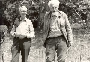 Konrad Lorenz (right) and his friend, fellow Nobel Laureate Nikolaas Tinbergen.
